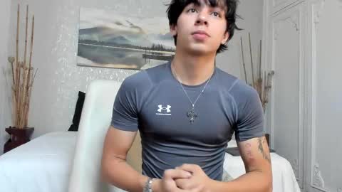 Snapshot of tyler_durtenn chatting on September 12, 3:30 am Tyler online show from September 12, 3:30 am