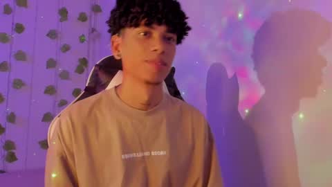 Tyler Garcia  online show from February 3, 3:42 am