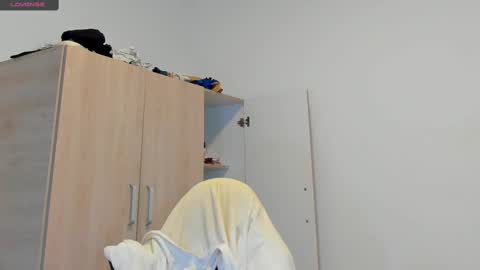     online show from December 31, 3:31 pm