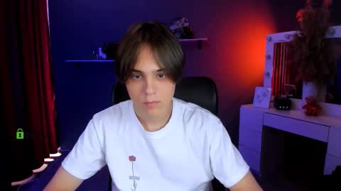 Snapshot of tyler_sparks_ chatting on September 12, 6:26 am tyler_sparks_ online show from September 12, 6:26 am