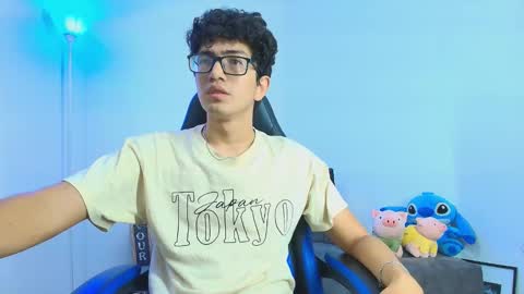   online show from September 27, 11:19 am