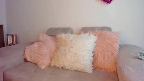 tylla__ online show from February 24, 5:10 am