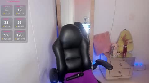 tylor_love online show from November 24, 10:52 pm