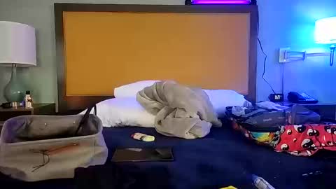 Tyrant King online show from October 12, 5:22 am