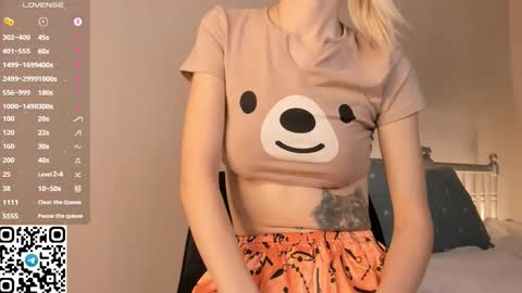 Christine 3 Next broadcast tomorrow at 2100 GMT 5 online show from September 29, 6:40 pm