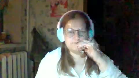 Snapshot of tyuoooy3 chatting on September 14, 6:20 pm Tyuoooy3s online show from September 14, 6:20 pm