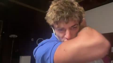 tyy0ung online show from June 12, 5:45 pm