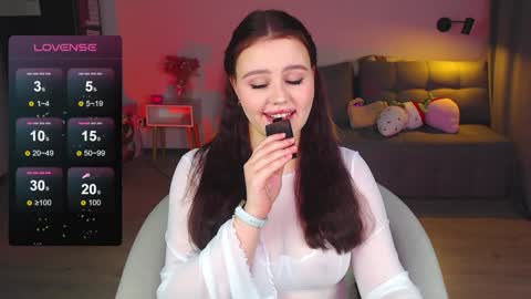 Snapshot of uhhh_my chatting on December 24, 3:37 pm Alice online show from December 24, 3:37 pm