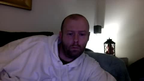 ukmatty3 online show from December 15, 11:42 pm