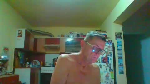 ulmeni4 online show from June 26, 12:16 am