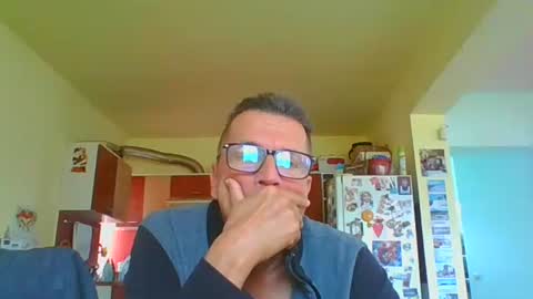 ulmeni4 online show from May 20, 12:00 pm