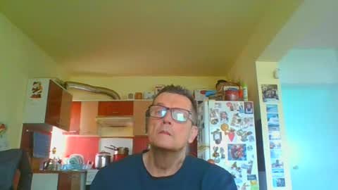 ulmeni7 online show from March 25, 7:48 am