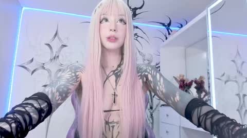 Elle Danielle  online show from February 20, 3:45 am