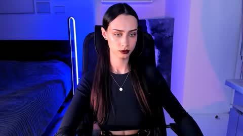 unaericaabistrong online show from January 9, 8:14 pm