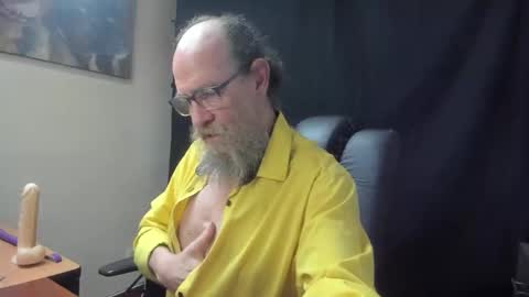 Uncle Hottie online show from March 26, 10:37 pm