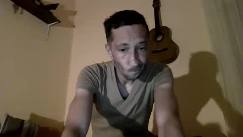 underguy19 online show from September 25, 8:38 pm