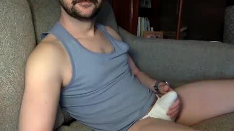 Snapshot of underwearguy230 chatting on January 26, 1:36 pm underwearguy230 online show from January 26, 1:36 pm
