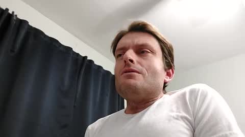 Snapshot of undress_me_ chatting on January 27, 3:26 am undress me online show from January 27, 3:26 am