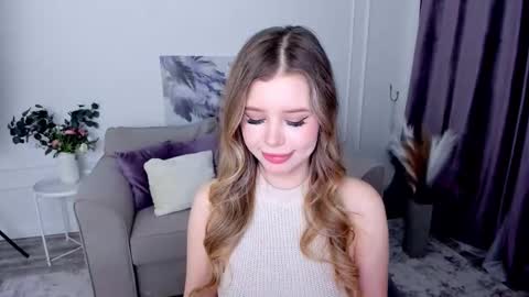 Alice online show from October 4, 8:17 pm