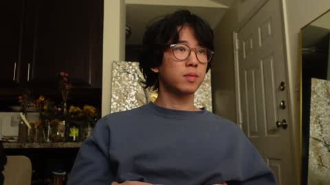 Snapshot of unhingedwang chatting on January 11, 11:02 pm wang online show from January 11, 11:02 pm