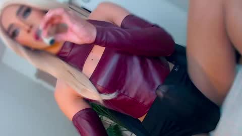 Miss Andrea online show from May 4, 6:14 pm