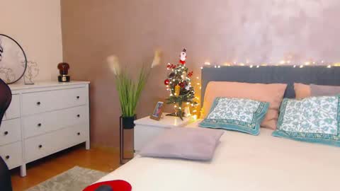 Andreea online show from December 24, 8:55 am