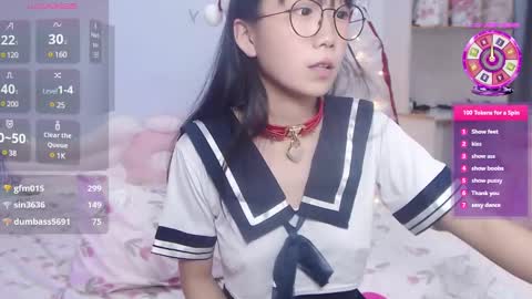 Anna online show from December 17, 10:32 pm