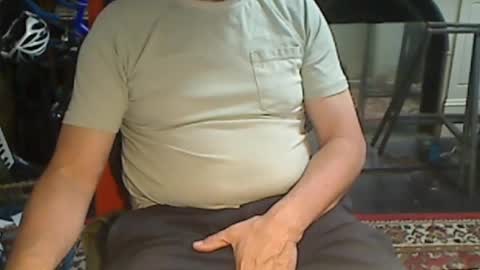 Freddie online show from March 2, 1:32 am