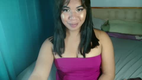 Vee online show from October 15, 1:45 pm