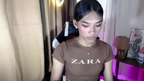 ur_dazzlingmorenaxx online show from October 24, 3:40 am