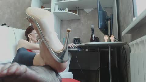 Goddess Anna online show from December 12, 9:08 am