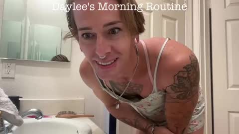 Goddess online show from October 18, 4:44 pm