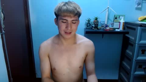 Snapshot of ur_jayqutee chatting on February 20, 2:07 am Ur jayqutee online show from February 20, 2:07 am