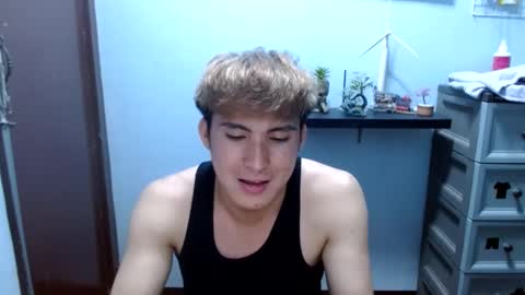 Snapshot of ur_jayqutee chatting on March 7, 9:38 pm Ur jayqutee online show from March 7, 9:38 pm