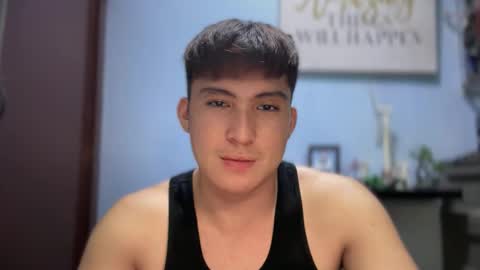 Ur jayqutee online show from October 3, 7:44 pm