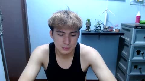 Snapshot of ur_jayqutee chatting on March 8, 9:28 am Ur jayqutee online show from March 8, 9:28 am