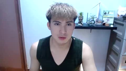 Snapshot of ur_jayqutee chatting on March 4, 3:04 pm Ur jayqutee online show from March 4, 3:04 pm