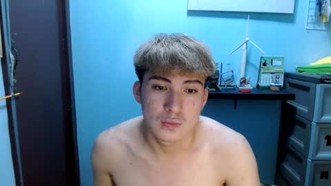 Snapshot of ur_jayqutee chatting on February 5, 7:53 pm Ur jayqutee online show from February 5, 7:53 pm