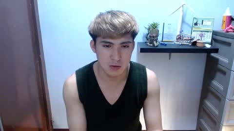 Snapshot of ur_jayqutee chatting on March 3, 1:53 am Ur jayqutee online show from March 3, 1:53 am