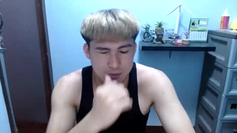 Snapshot of ur_jayqutee chatting on February 21, 3:10 pm Ur jayqutee online show from February 21, 3:10 pm