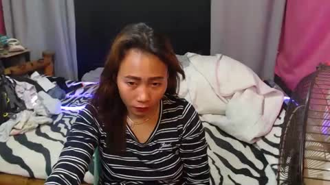 ur_pinay_naughty_morena online show from December 19, 3:02 am