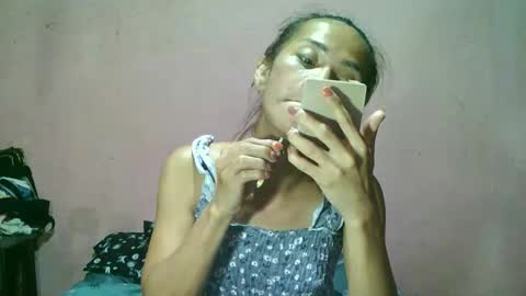 ur_sexybabe_ehra online show from February 15, 9:46 pm