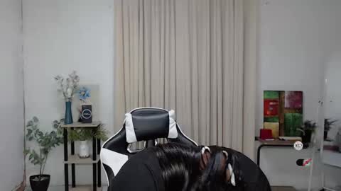 Snapshot of urasiangirl_megan chatting on January 21, 11:13 am Megan dont forget to follow me and make me happy here when you join to my room I am your megan loving and caring woman online show from January 21, 11:13 am