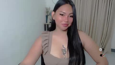 Snapshot of urasiangirl_megan chatting on September 15, 10:06 am Megan dont forget to follow me and make me happy here when you join to my room I am your megan loving and caring woman online show from September 15, 10:06 am