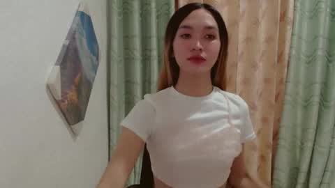 urasianharaxxx online show from December 18, 6:43 am