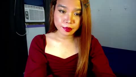 Snapshot of urasiansweet_cummer chatting on February 19, 6:00 am KENDRA online show from February 19, 6:00 am