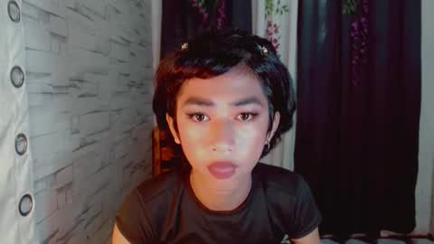 urasianyana online show from February 5, 2:26 am