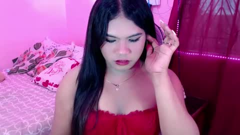 Snapshot of urbabysofia0305 chatting on March 3, 10:42 pm Sofia online show from March 3, 10:42 pm