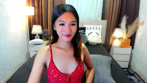 Snapshot of urblossom_princess chatting on September 14, 7:26 pm urblossom_princess online show from September 14, 7:26 pm