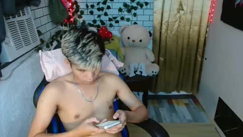 ASIANBBYBOY online show from November 24, 6:06 pm